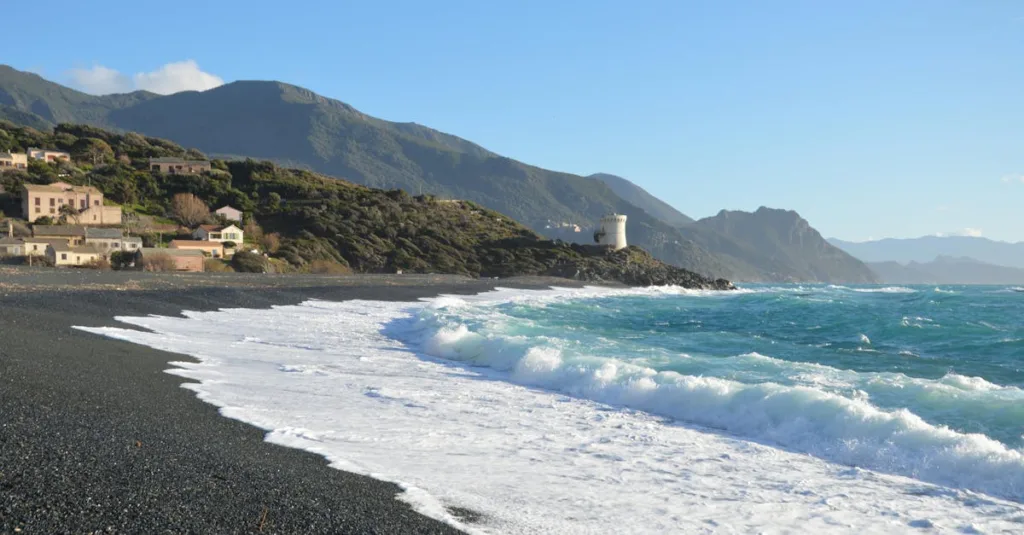 découvrez quelles plages éviter au cap d'agde pour profiter pleinement de votre séjour en toute sécurité et tranquillité.