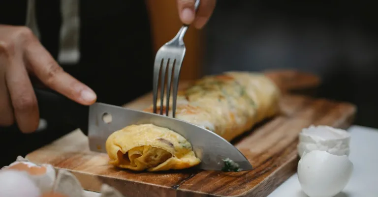 découvrez des recettes d'œufs faciles et délicieuses pour tous les repas. idées gourmandes et rapides à préparer avec des œufs.