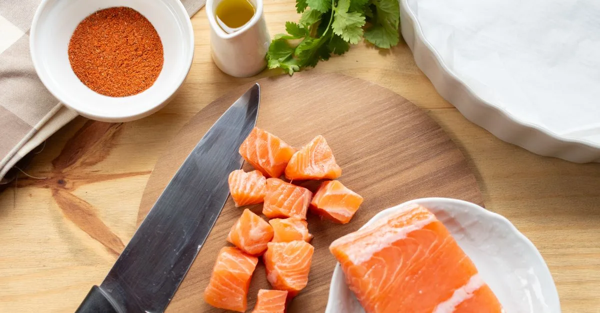 découvrez les meilleures associations pour le saumon afin de sublimer vos plats avec des saveurs parfaitement équilibrées.