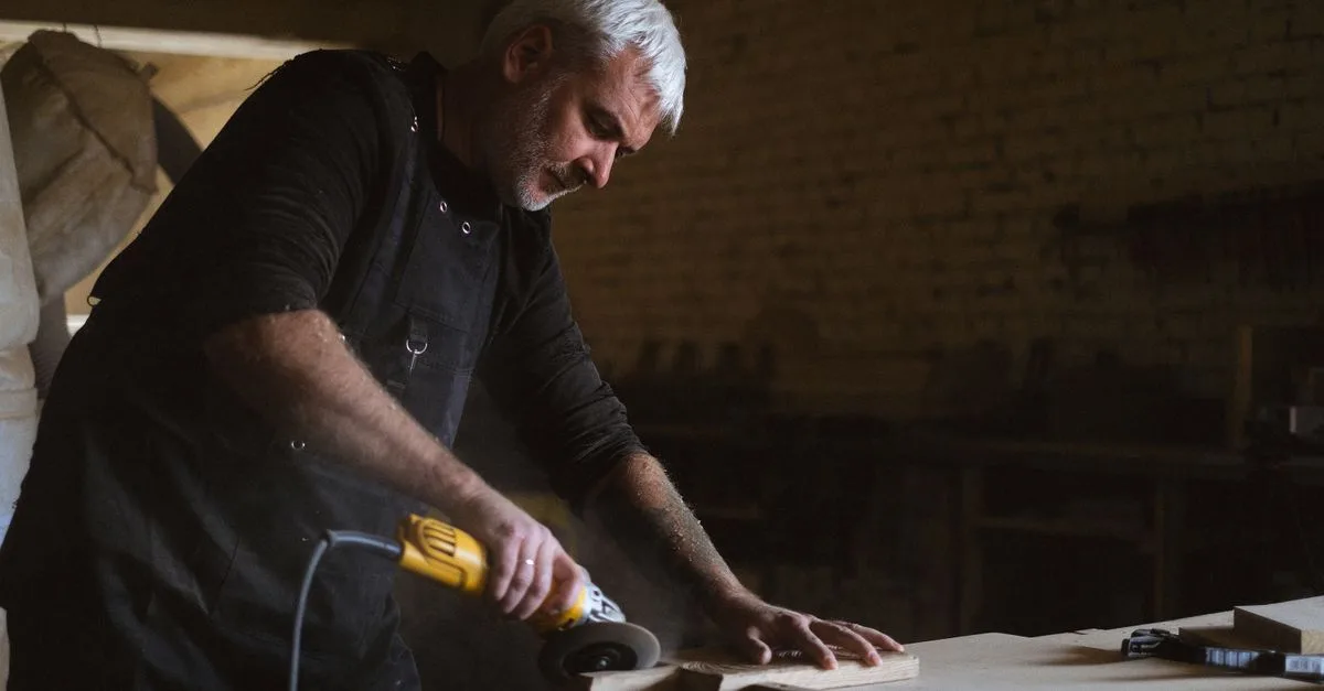 artisan de confiance, reconnu pour son savoir-faire exceptionnel et la qualité de ses réalisations.