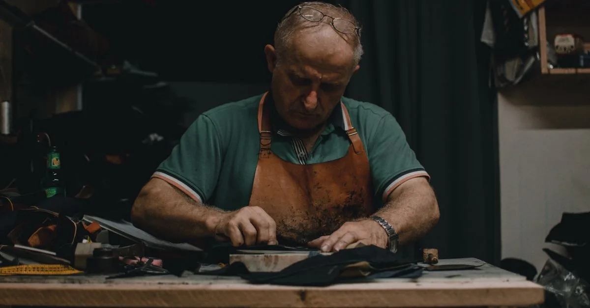 artisan de confiance offrant un savoir-faire exceptionnel et des réalisations de qualité supérieure pour tous vos projets.