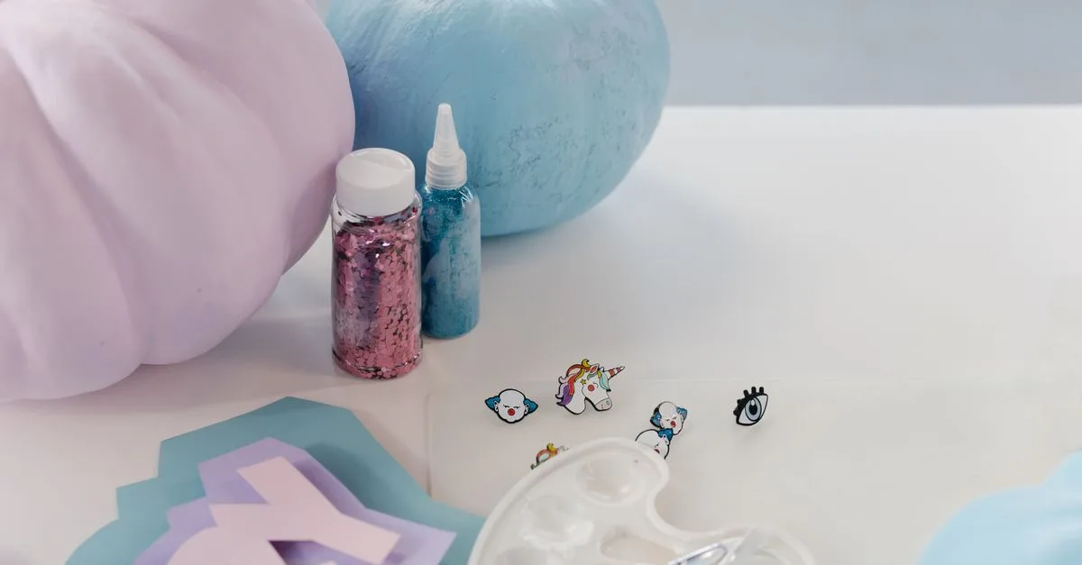 découvrez des idées créatives de bricolage pour halloween, parfaites pour décorer votre maison et divertir toute la famille pendant cette saison effrayante.